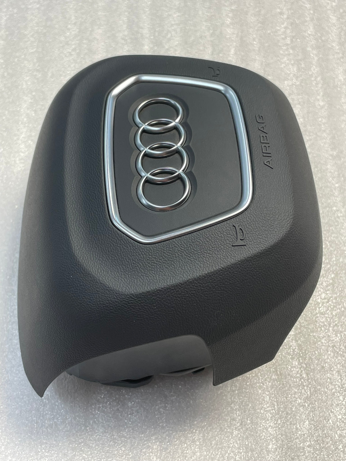 Airbag řidiče Audi A3 / S3 – 8V0880201DL Orig.