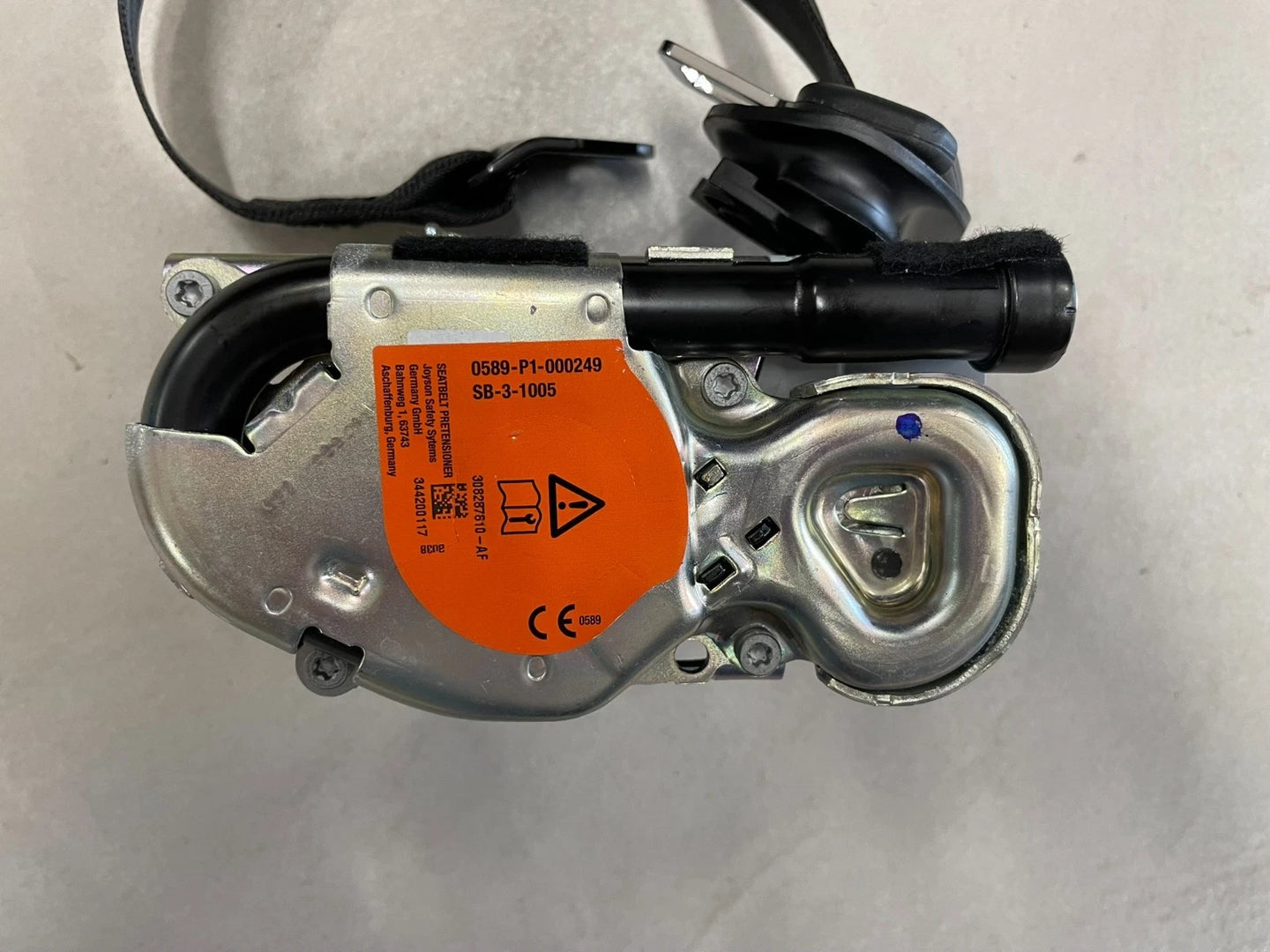 Lamborghini Huracán Front Right Seat Belt – 4T1857706D V04