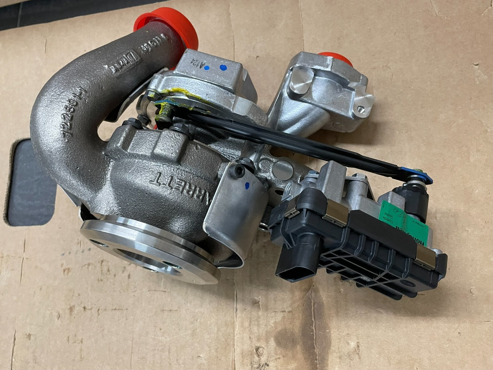 07Z145874G VW PHAETON 5.0 TDI -AJS- V10 TURBOLADER RECHTS 07Z145874G ORIG.NEU VW - Obrázek 3