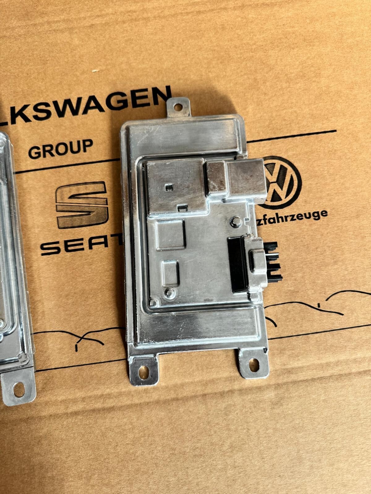 1EA907556R CAMERA UNIT ECU SEAT(CUPRA) STEUERGERÄT KAMERA 1EA907556R ORIG .NEU - Obrázek 11