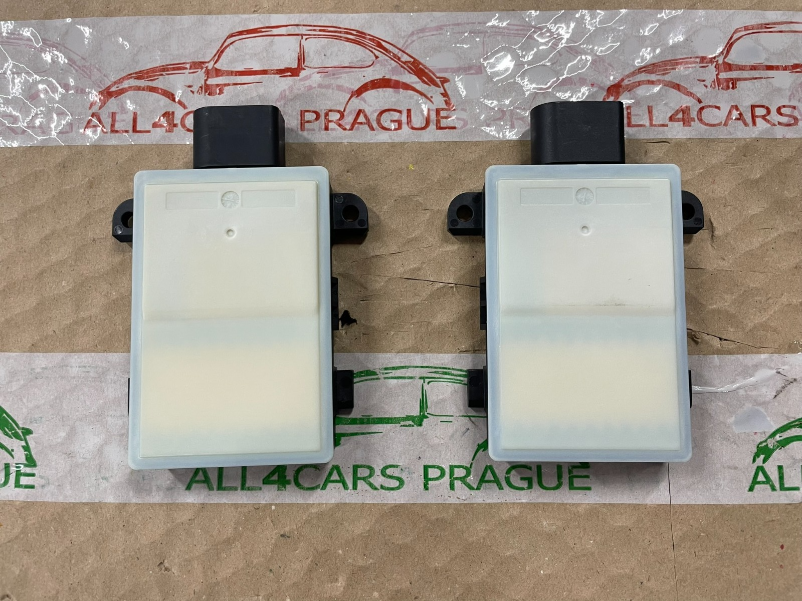 4N0907669AM VW AUDI RADARSENSOR SPURWECHSLER ASSISTENT VORN LINKS ODER RECHTS - Obrázek 8