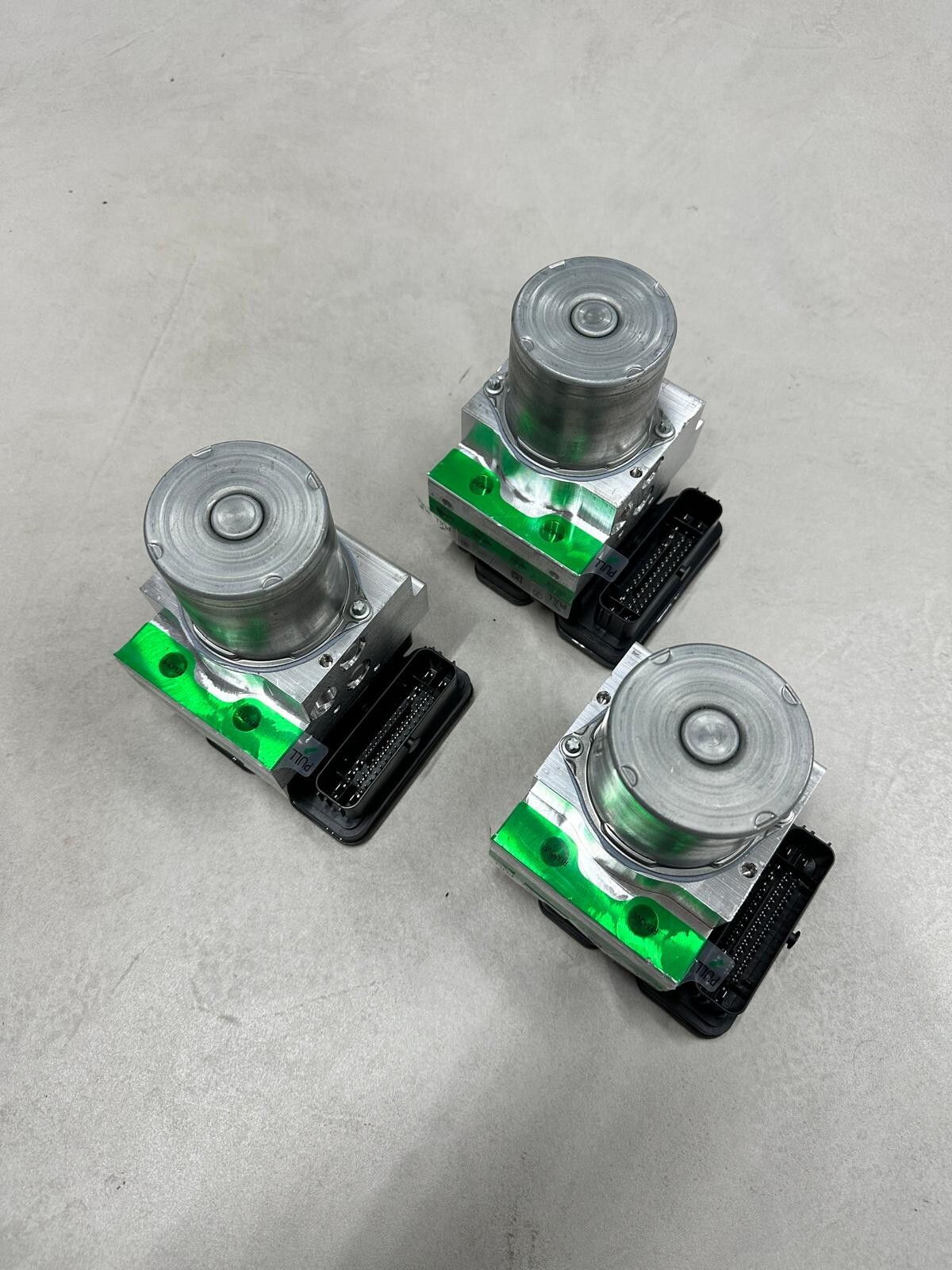 ABS PORSCHE CAYENNE ABS PUMPE STEUERGERÄT HYDRAULIKBLOCK 9Y0614109G ORIG. NEU !