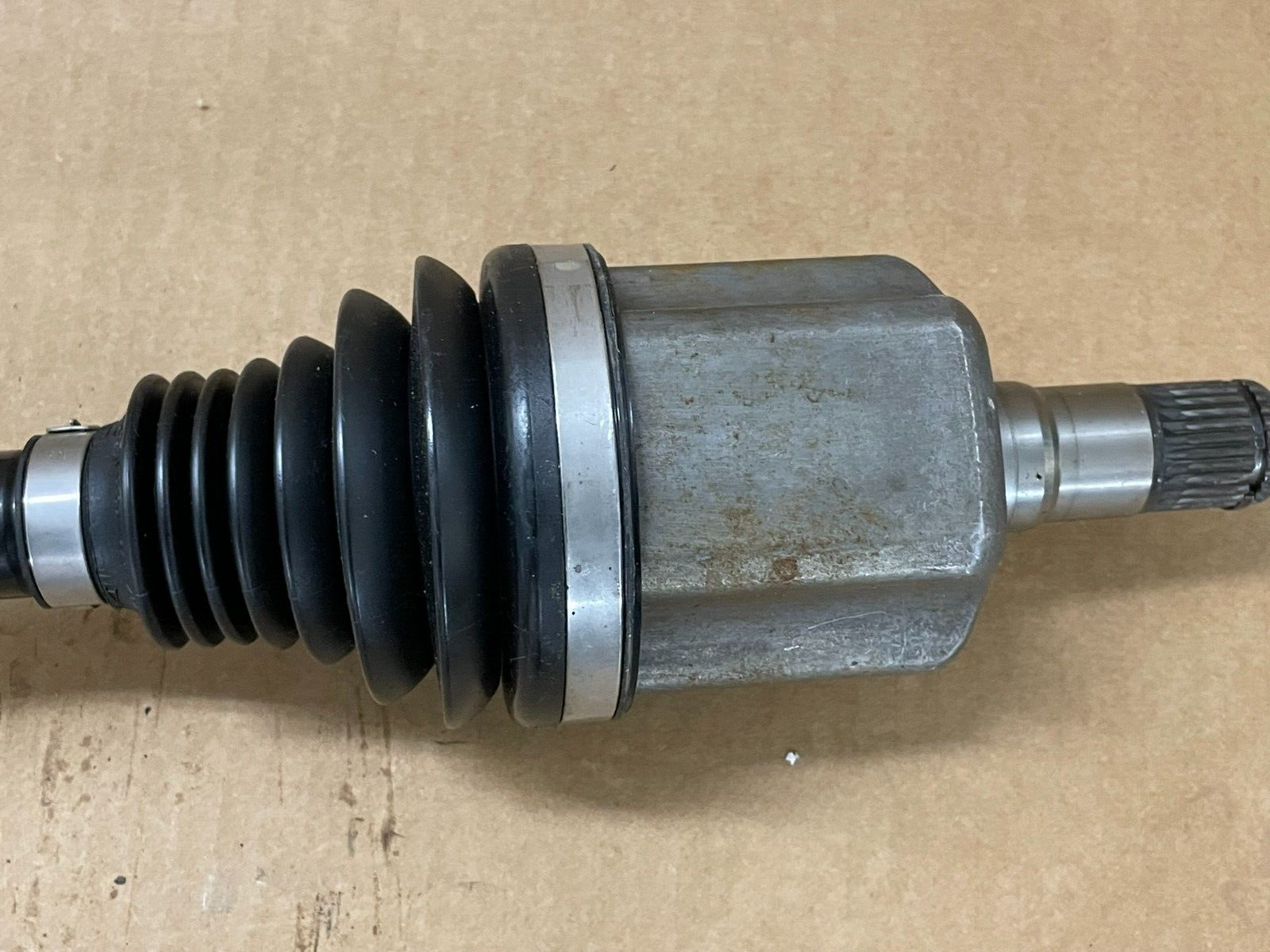 AUDI A3 VW TIGUAN GELENKWELLE MIT GLEICHLAUFGELENKEN LIKS 5N0407761N TEST CAR - Obrázek 10