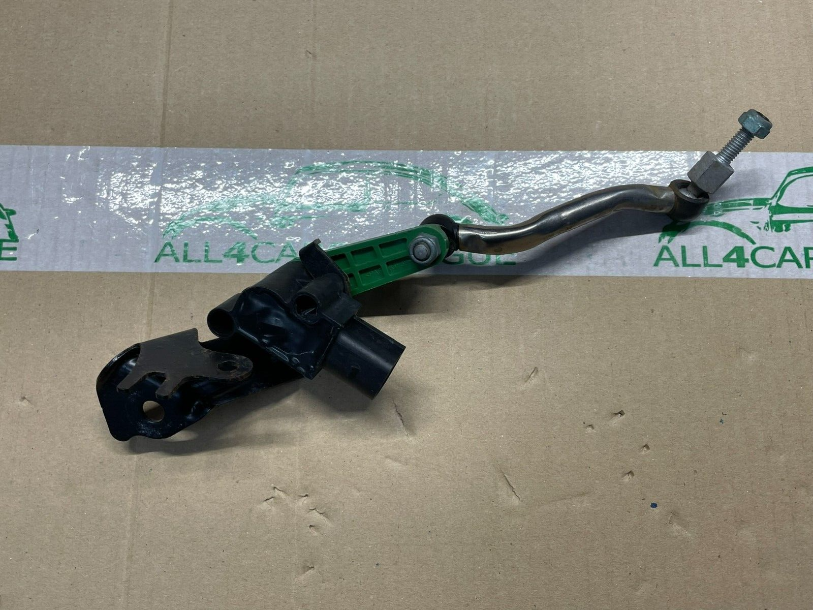 AUDI A5 NIVEAUSENSOR LEUCHTWEITENREGELUNG VORNE LINKS 8K0941285N + 8K0907503 - Obrázek 11