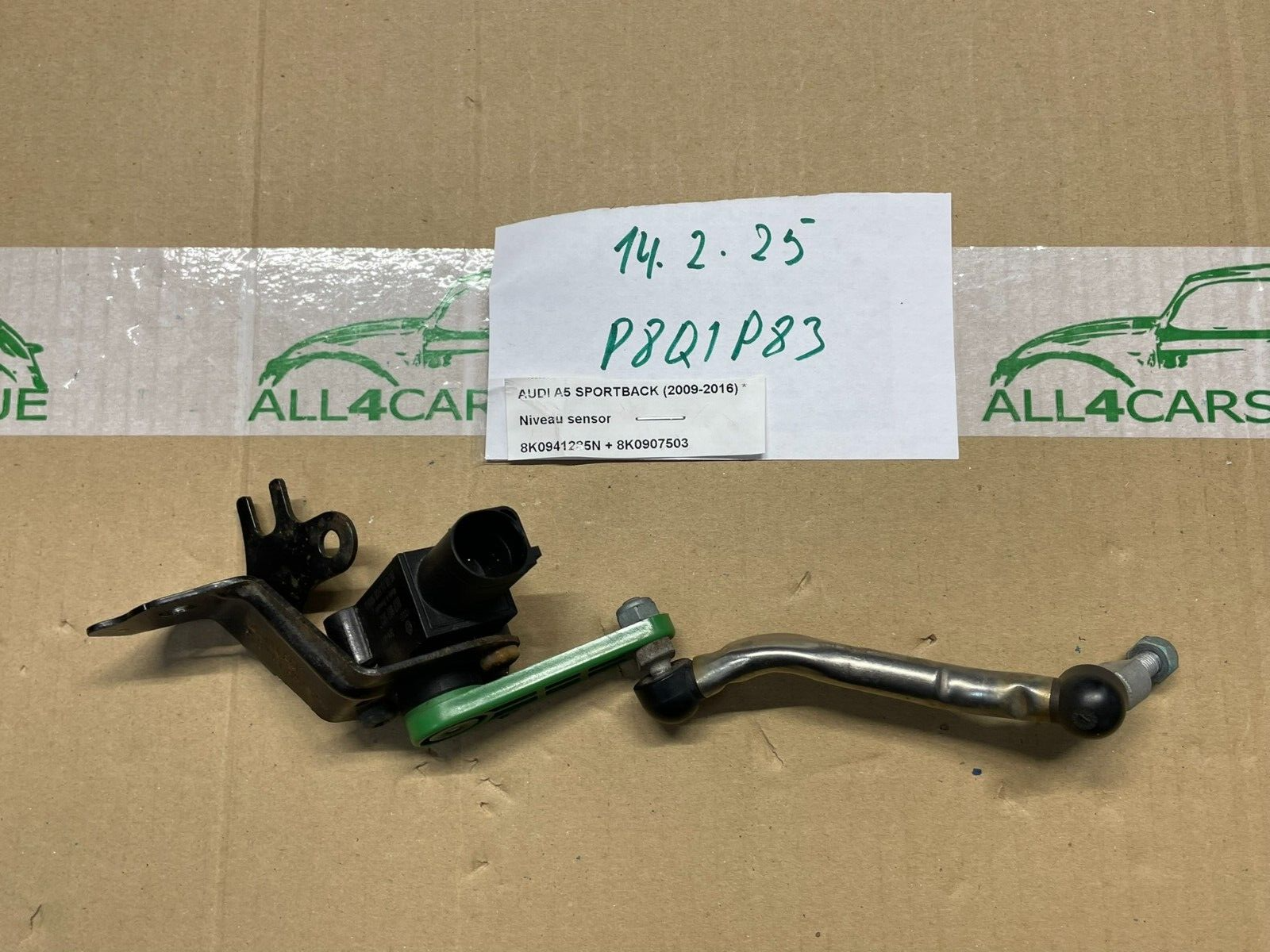 AUDI A5 NIVEAUSENSOR LEUCHTWEITENREGELUNG VORNE LINKS 8K0941285N + 8K0907503 - Obrázek 14