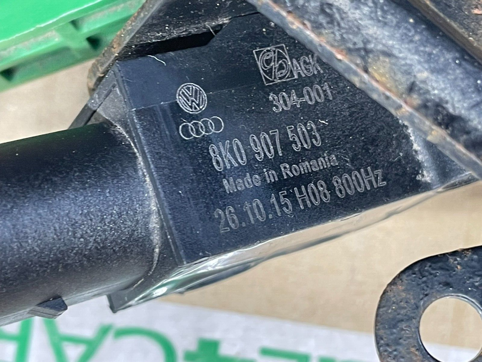 AUDI A5 NIVEAUSENSOR LEUCHTWEITENREGELUNG VORNE LINKS 8K0941285N + 8K0907503 - Obrázek 3