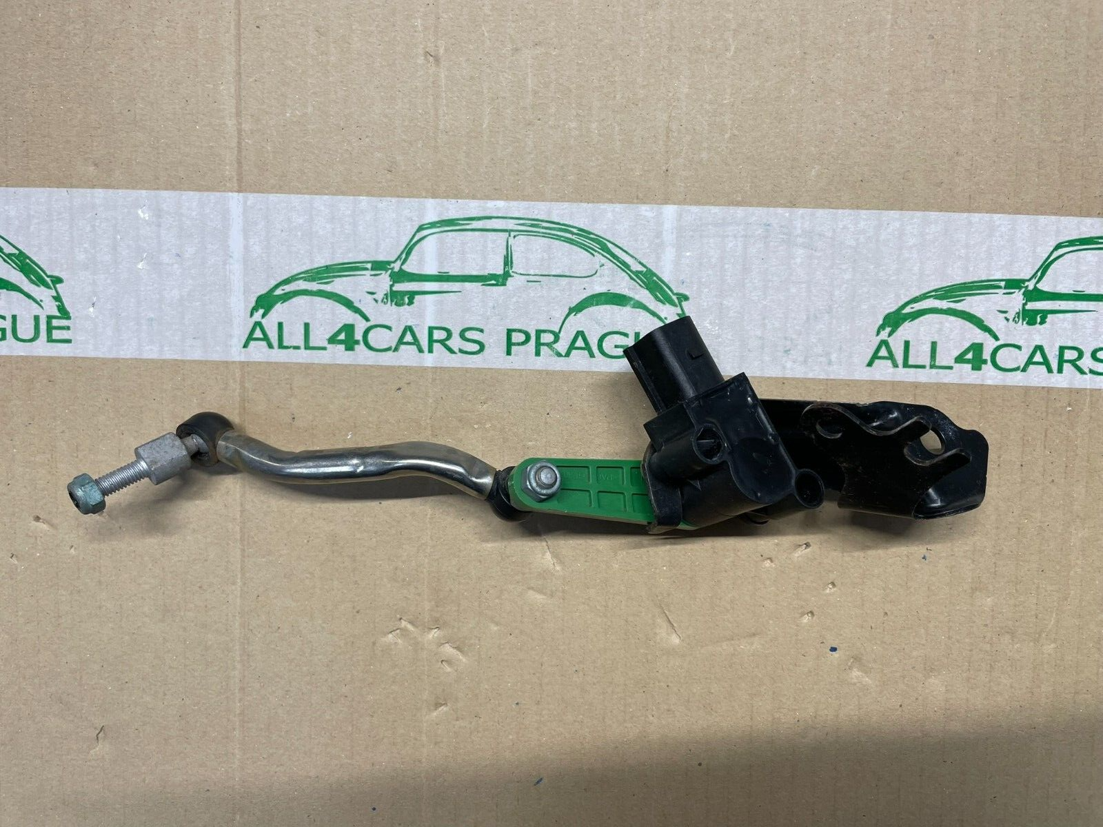 AUDI A5 NIVEAUSENSOR LEUCHTWEITENREGELUNG VORNE LINKS 8K0941285N + 8K0907503