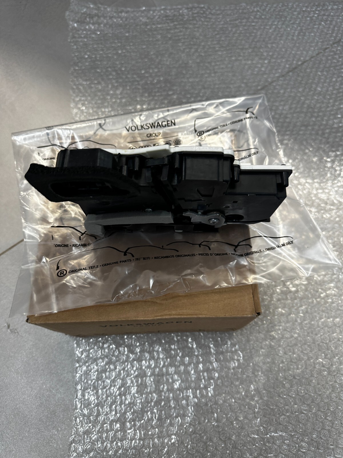 AUDI A6 A7 Q8 E-TRON TÜRSCHLOSS HINTEN LINKS 4K0839015P ORIG.NEU!! - Obrázek 12