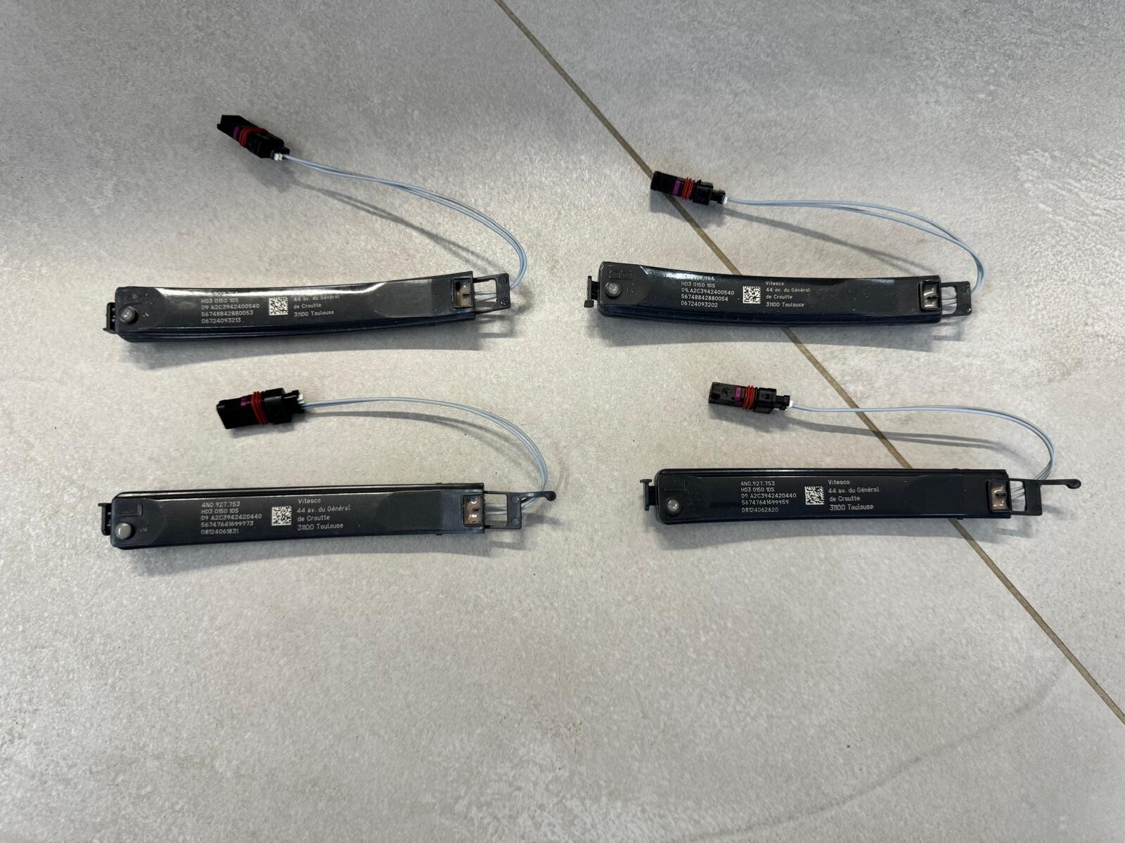 AUDI A6,A7,A8/RS6,RS7,Q8...KESSY ANTENE TÜRGRIFFSENSOR SATZ 4N0927753 4N0927754 - Obrázek 11