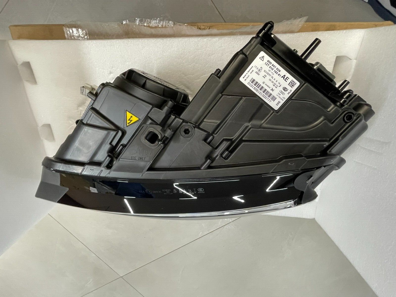 AUDI A8 BI-XENON SCHEINWERFER KURVENLICHT LINKS 4H0941029AE = 4H0941029BN NEU OE - Obrázek 23