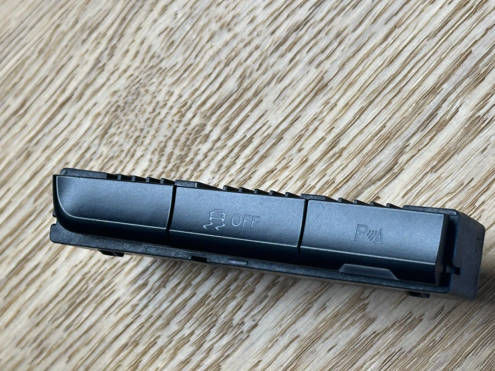 AUDI EINPARKHILFE ESP MEHRFACHSCHALTER 8K1959673G FAST NEU VOM TEST WAGEN ORIG.! - Obrázek 5