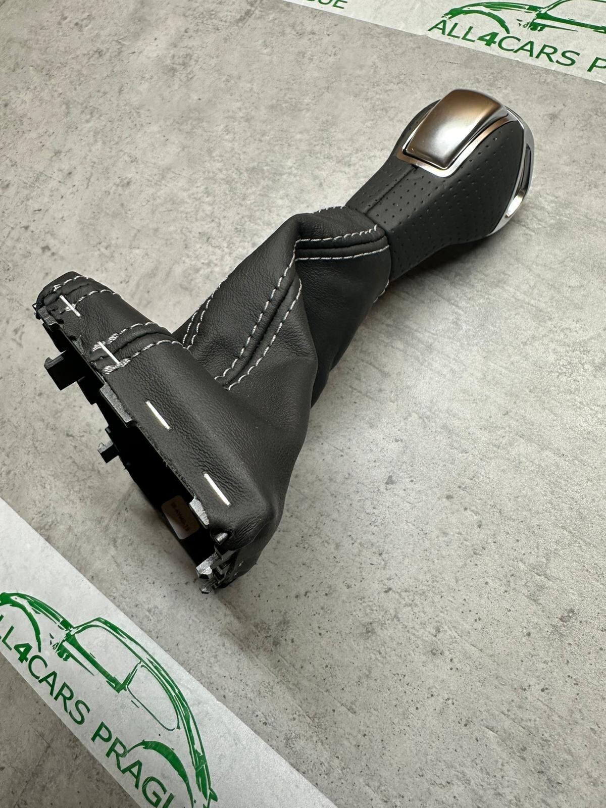 AUDI Q3 AUTOMATIK SCHALTKNAUF MIT GAMASCHE 83C713139C EHE ORIGINAL NEU! - Obrázek 3