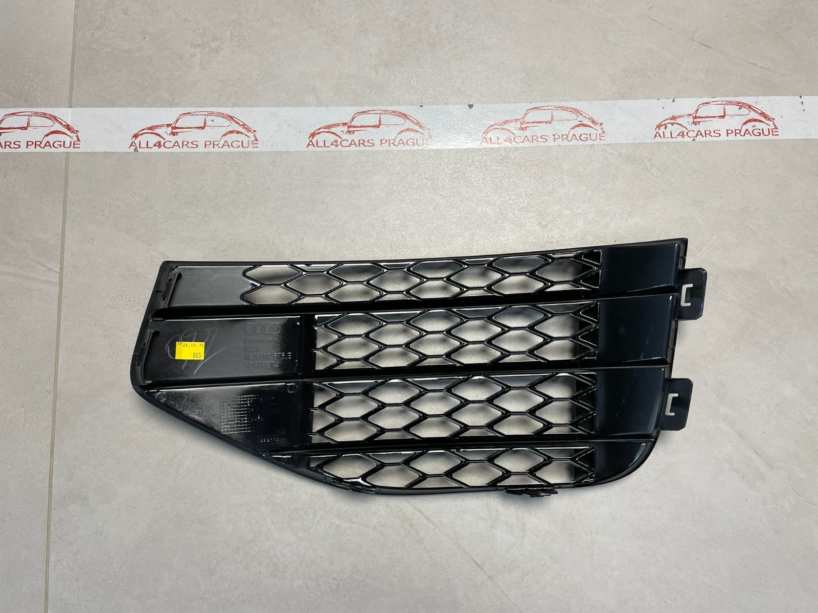 AUDI Q7 4L FRONTSTOßSTANGE RECHTS GRILL S-LINE SCHWARZGLÄNZEND 4L0807676B ORIG - Obrázek 15