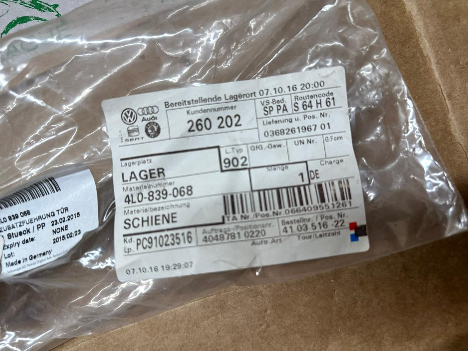 AUDI Q7 4L FUHRUNGSSCHIENE SEITENSCHEIBE 4L0839068 ORIGINAL NEU!!! - Obrázek 6