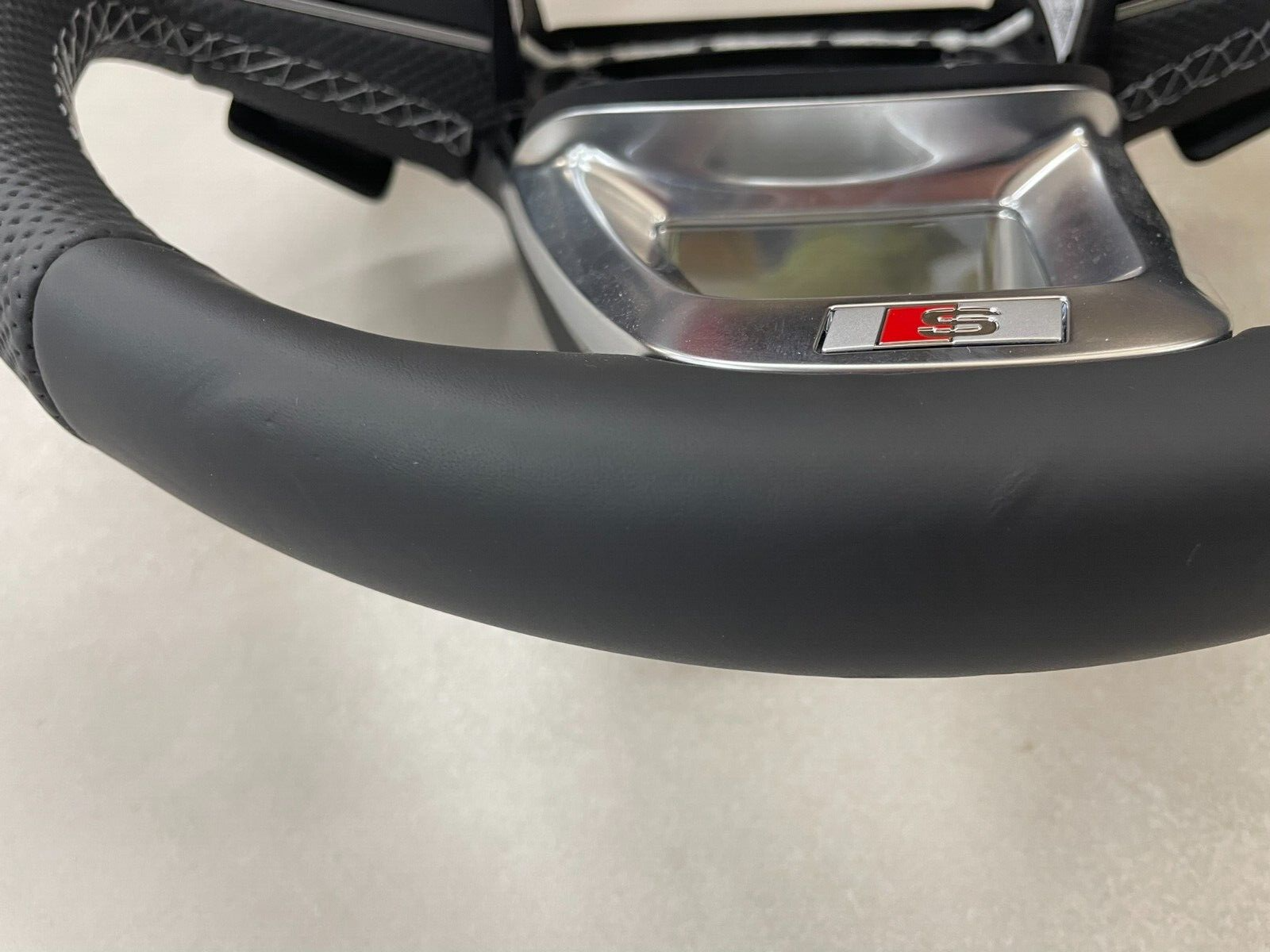 AUDI Q7 Q8 SPORT LEDER LENKRAD PERFORIERT BEHEIZT 4M8419091AL Fast Neu Test Car - Obrázek 21