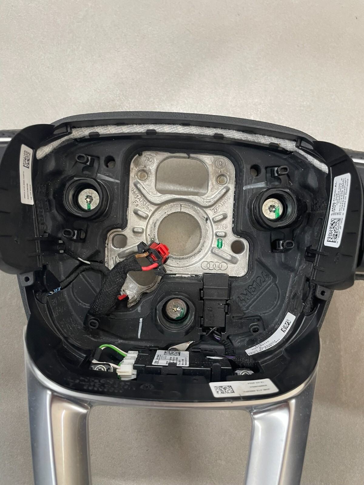 AUDI Q7 Q8 SPORT LEDER LENKRAD PERFORIERT BEHEIZT 4M8419091AL Fast Neu Test Car - Obrázek 7