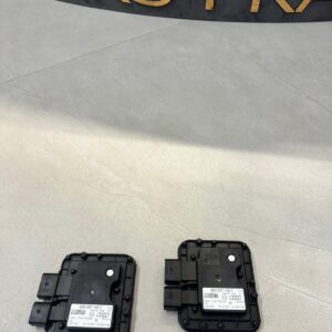 AUDI VW BENTLEY STEUERGERÄT FÜR ELEKTRO-HYDRAULISCHE MOTORLAGERUNG 4M0907145E