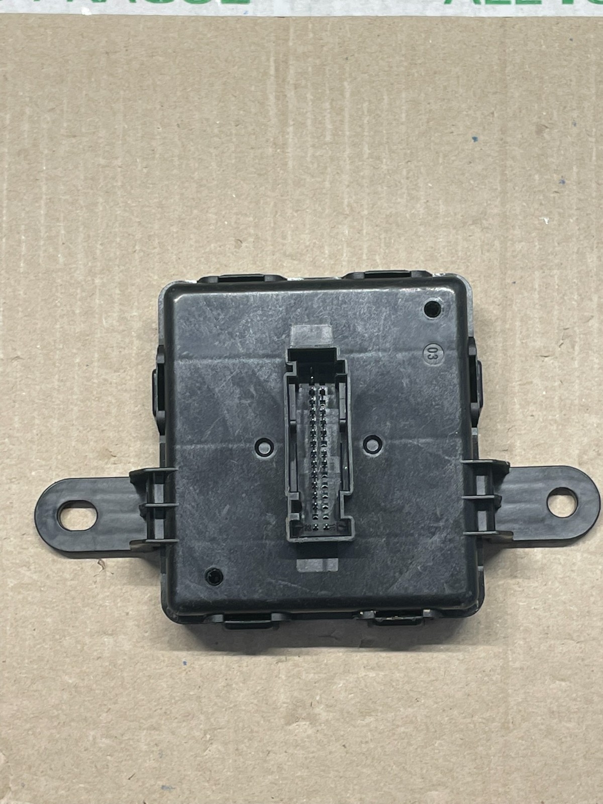 AUDI VW ŠKODA SEAT STEUERGERÄT ZUGANG UND STARTBERECHTIGUNG 5WA959436N TEST CAR - Obrázek 13