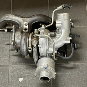 AUDI VW TURBOLADER  ENT038495UD FAST NEU DEMONT TEST MOTOR  KM STAND NUR 1520 KM