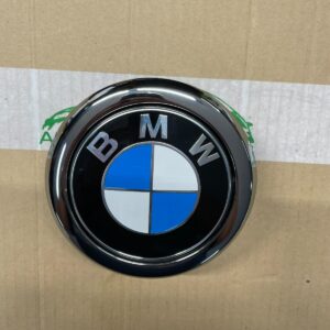 BMW 1 ER F20 HECKKLAPPE EMBLEMBETÄTIGUNG SCHLIESSSYSTEM 7270728 DEM V TEST CAR
