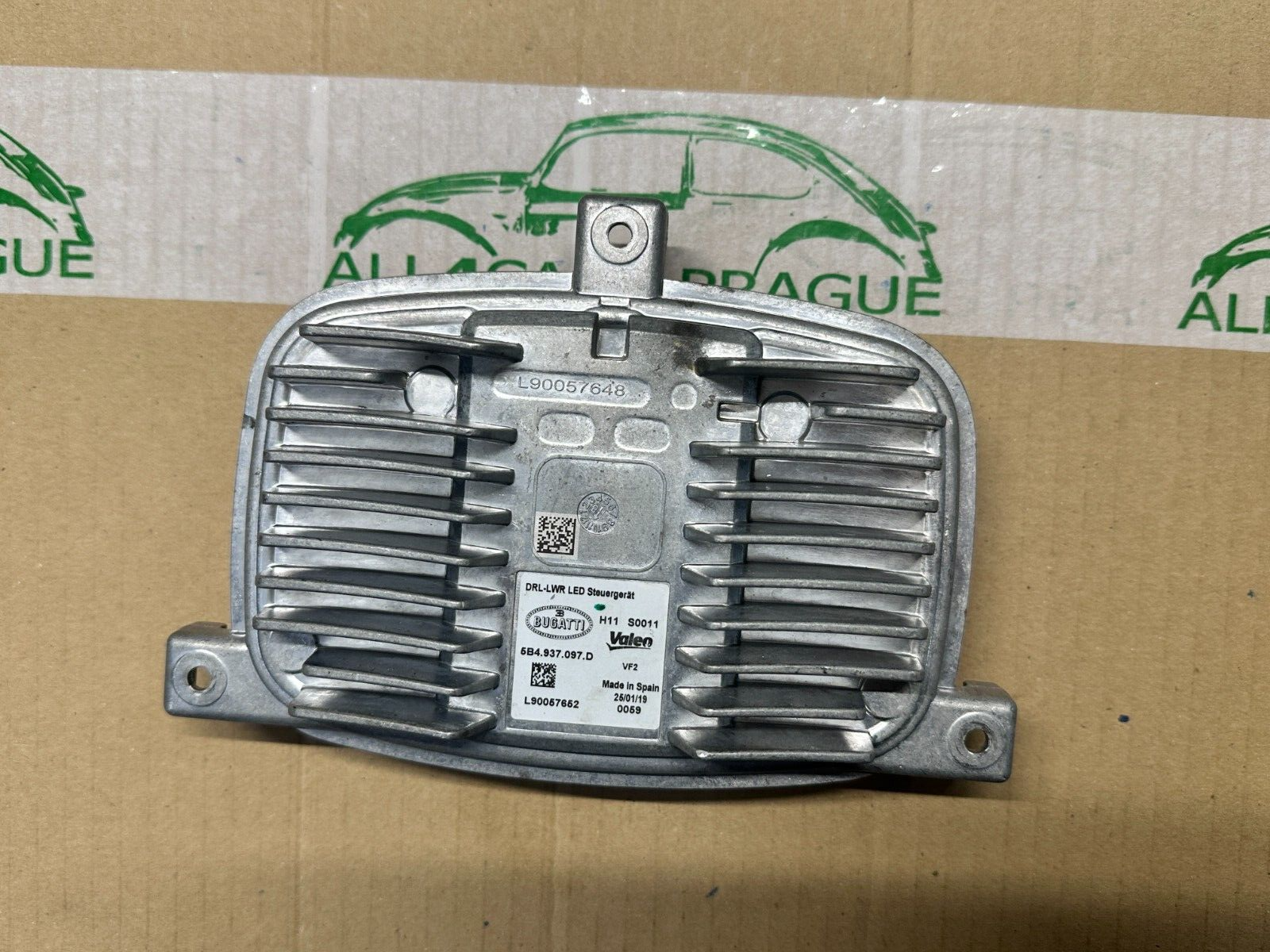 BUGATTI CHIRON SCHEINWERFER STEUERGERÄT 5B4937097D - L90057652 ORIGINAL TEIL