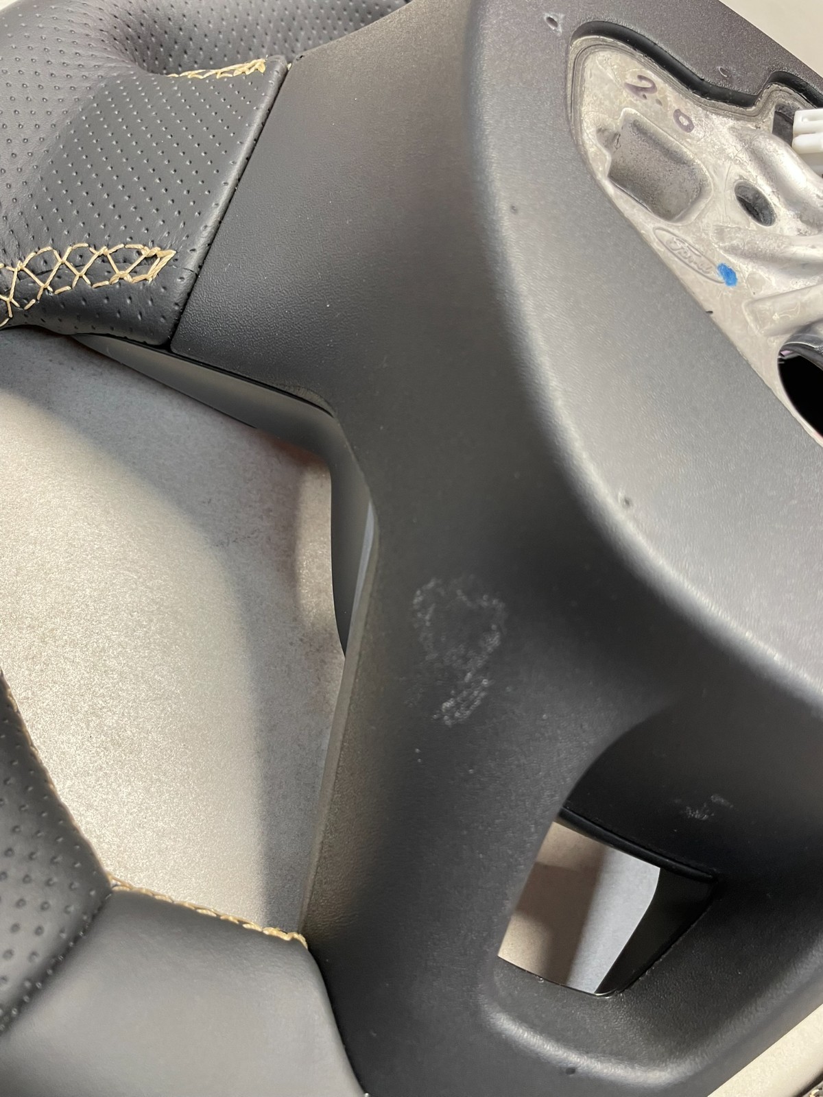 FORD FOCUS ST-LINE SPORTLENKRAD ABGEFLACHT 21816000129 - KX7J3600MC31FQ NEW OE! - Obrázek 19