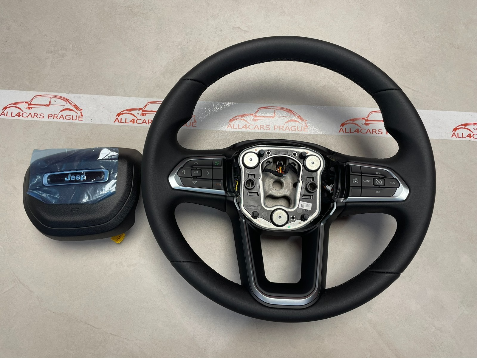 JEEP LENKRAD SPORT LEDER KOMPLET MIT SCHLAT WIPPEN 255569087BQW-AK NEU ORIGINAL - Obrázek 3