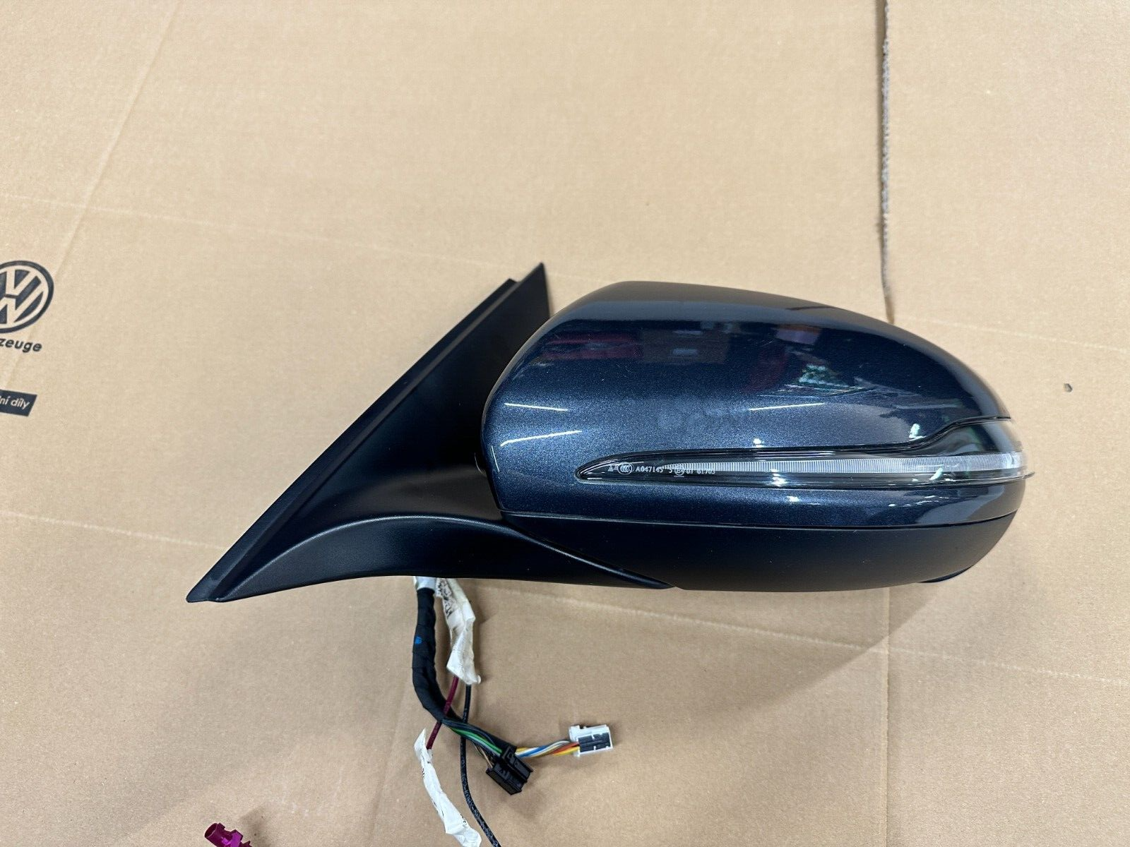 MERCEDES AUßENSPIEGEL SPIEGEL MIT TOTEM WINKEL A2058103516 ORIGINAL. 4 - Obrázek 5