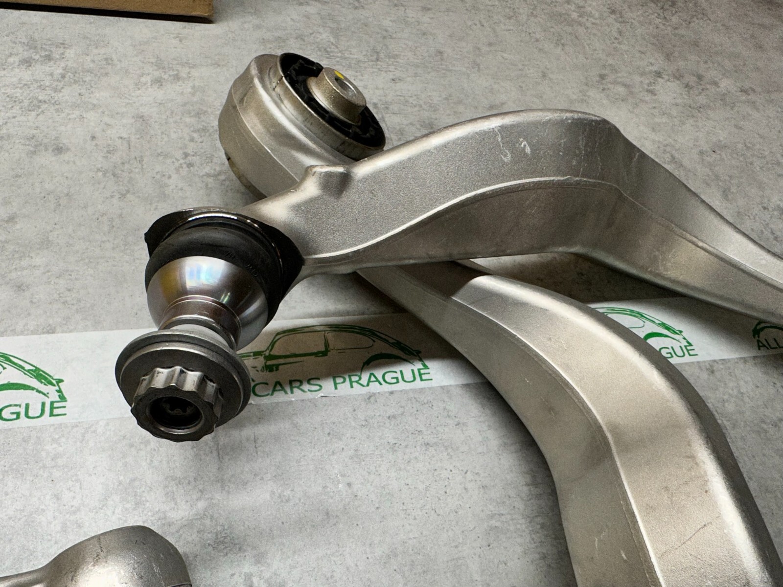 MERCEDES-BENZ AMG GT X290 QUERLENKER SATZ VORNE UNTEN A2903330100 A2903330200... - Obrázek 15