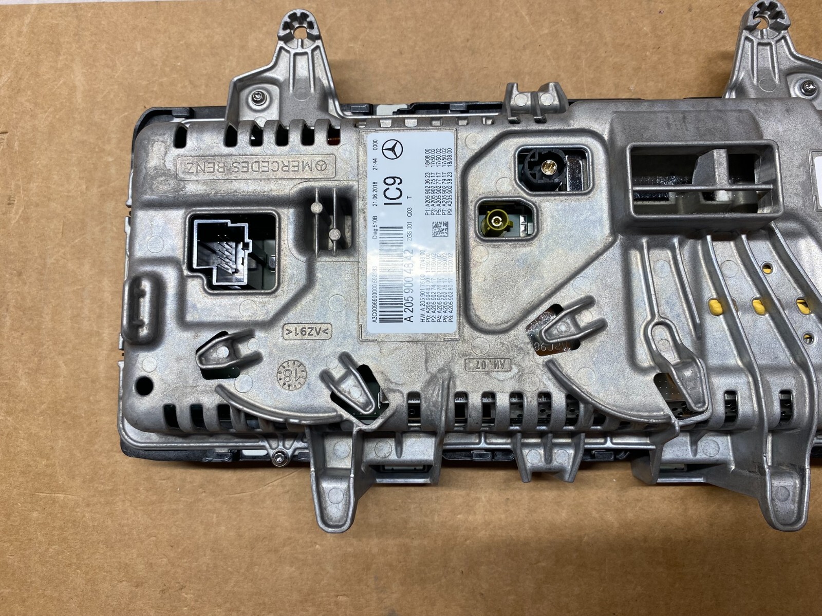 MERCEDES-BENZ C-KLASSE W205, GLC KOMBIINSTRUMENT A2059004842 ORIG.NEU!!! 0-KM - Obrázek 7