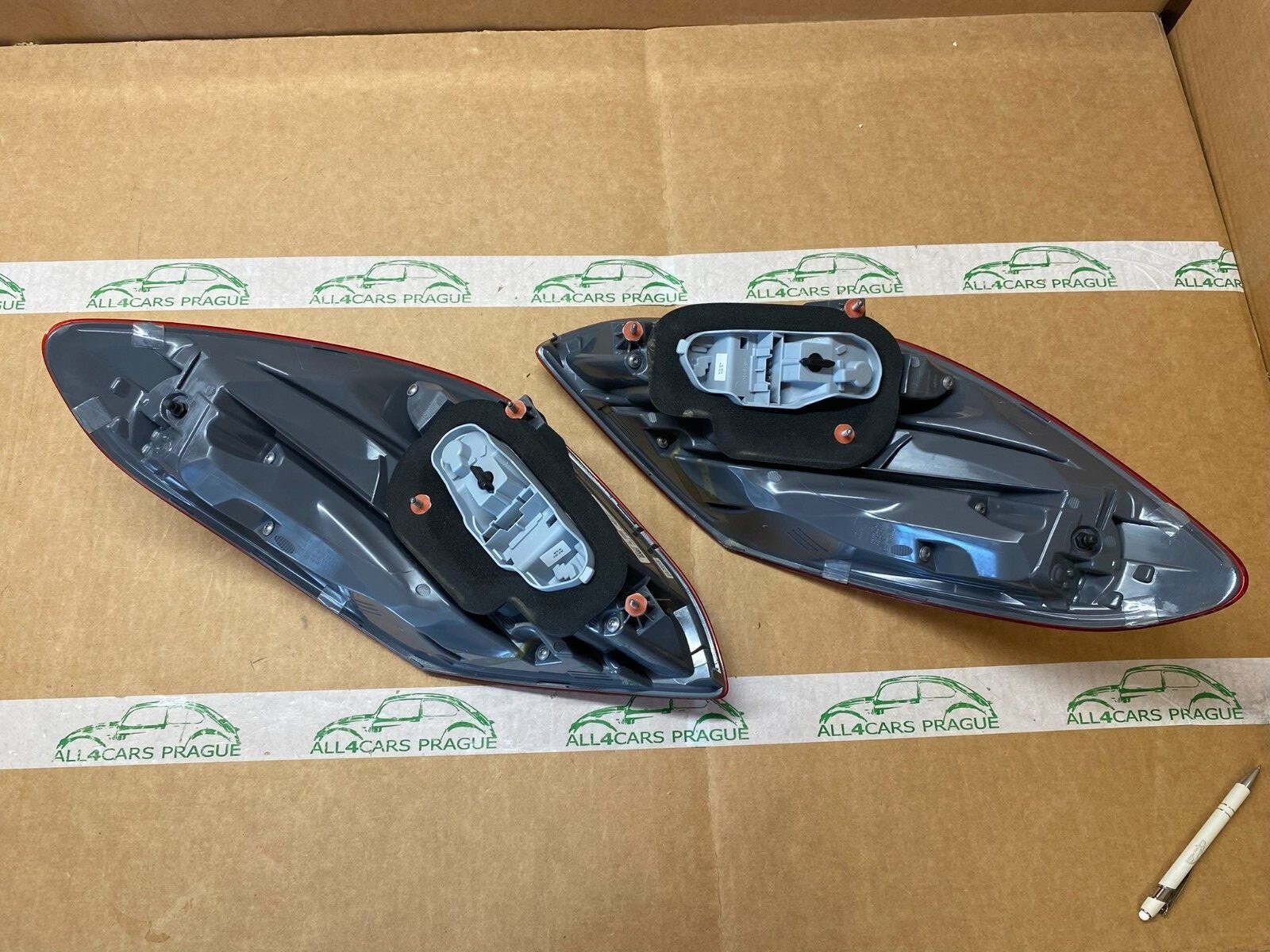 MERCEDES-BENZ C-KLASSE W205 RÜCKLICHT HINTEN R+L A2059061802 A2059061902 ORIG. - Obrázek 7