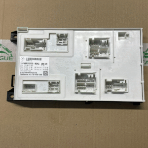MERCEDES BENZ W246 W156 / INFINITI Q30  STEUERGERÄT  A1569007402 DEM V TEST CAR