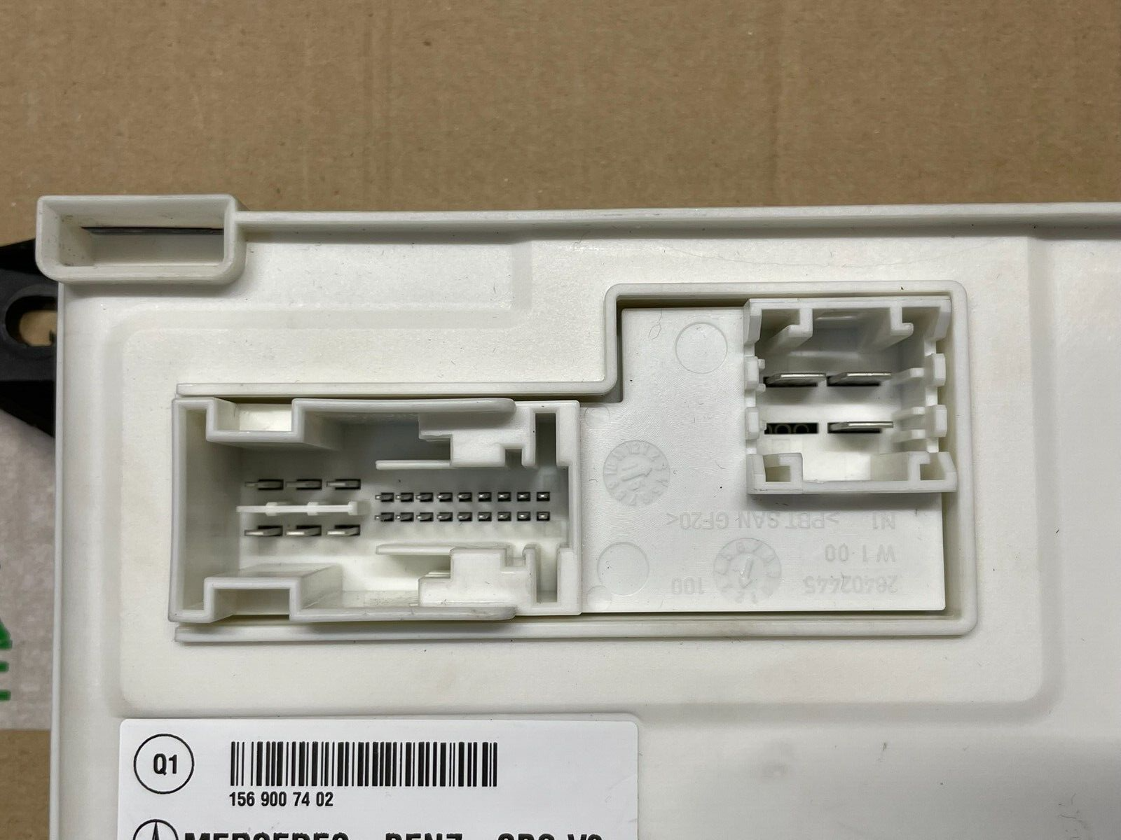 MERCEDES BENZ W246 W156 / INFINITI Q30 STEUERGERÄT A1569007402 DEM V TEST CAR - Obrázek 6