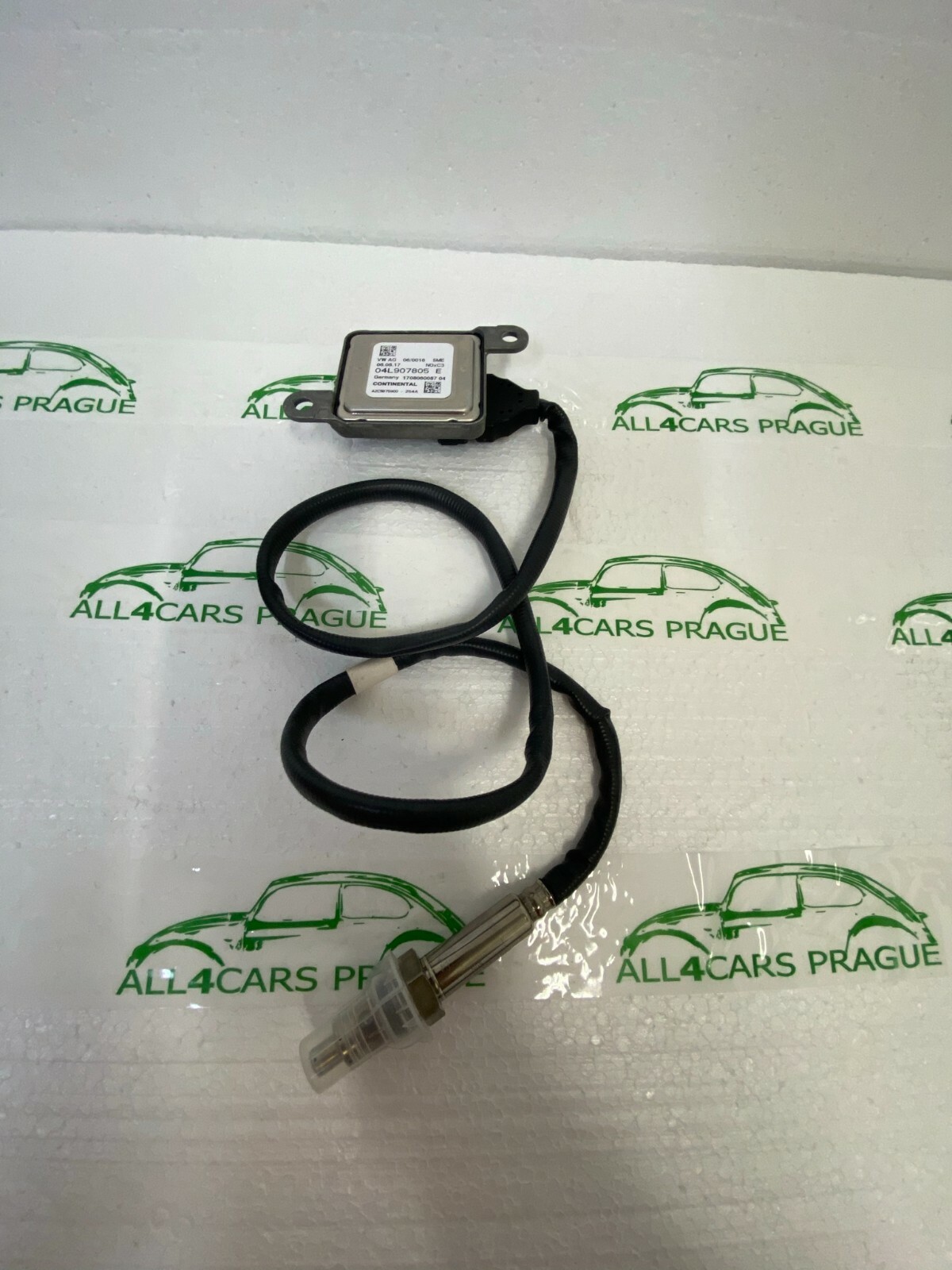 NOX-SENSOR VW / SKODA / SEAT 04L907805E NEW - ORIGINAL!!!