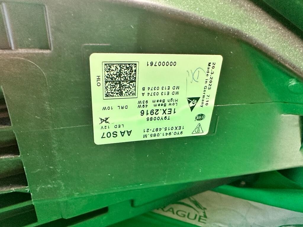 PORSCHE CAYENNE 2024 FRONT SCHEINWERFER MATRIX 9Y0941085M 9Y0 941 085 M ORIG.! - Obrázek 7