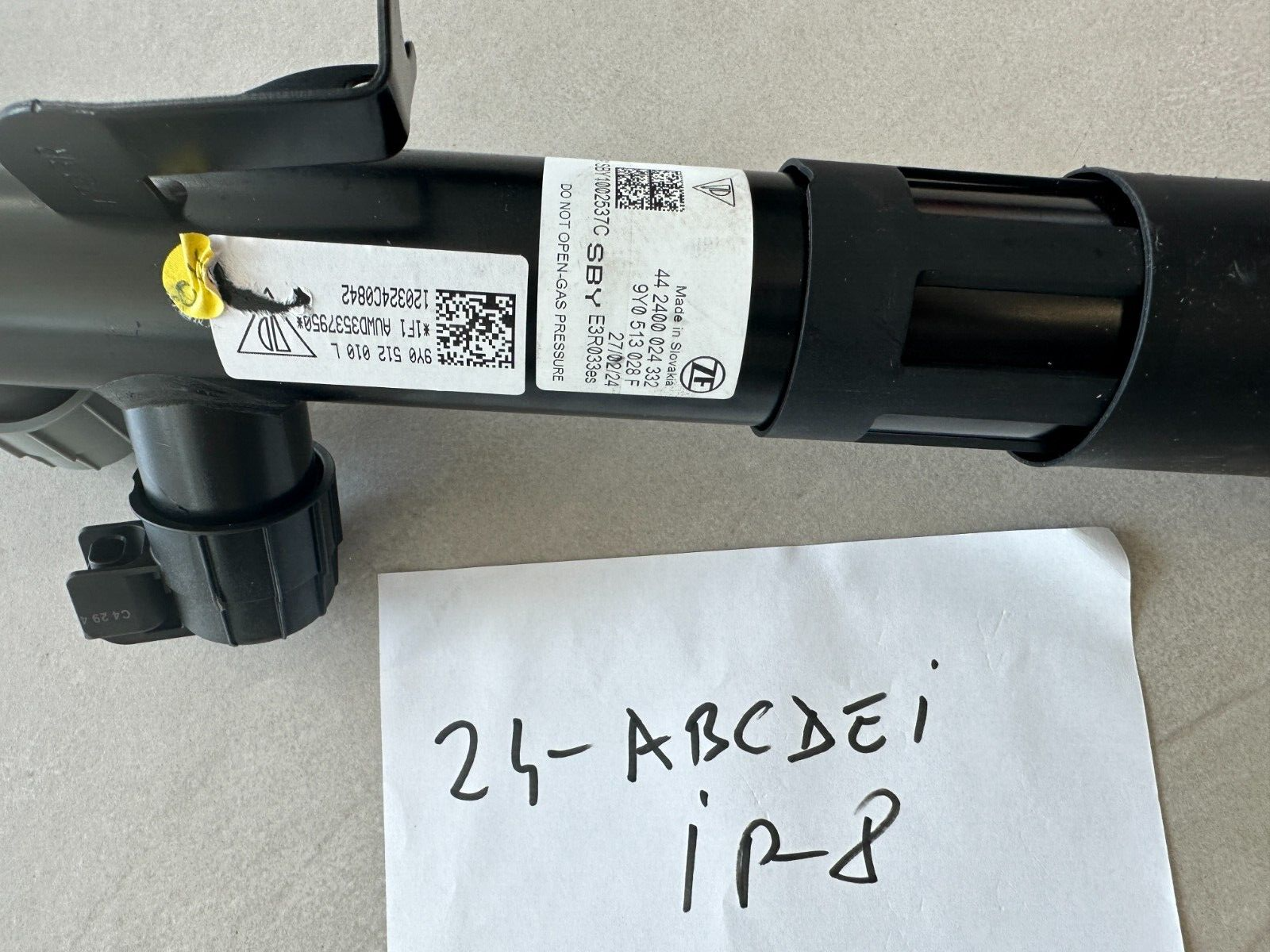 PORSCHE CAYENNE 9YA-2 STOSSDÄMPFER ELEKTRISCH HINTEN RECHTS 9Y0513028F ORIG NEU - Obrázek 25