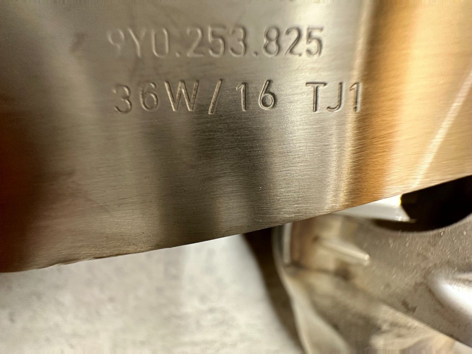 PORSCHE CAYENNE ENDROHRE AUSPUFF TIPS 9Y0253825 / 9Y0253826 ORIG. NEU - Obrázek 10