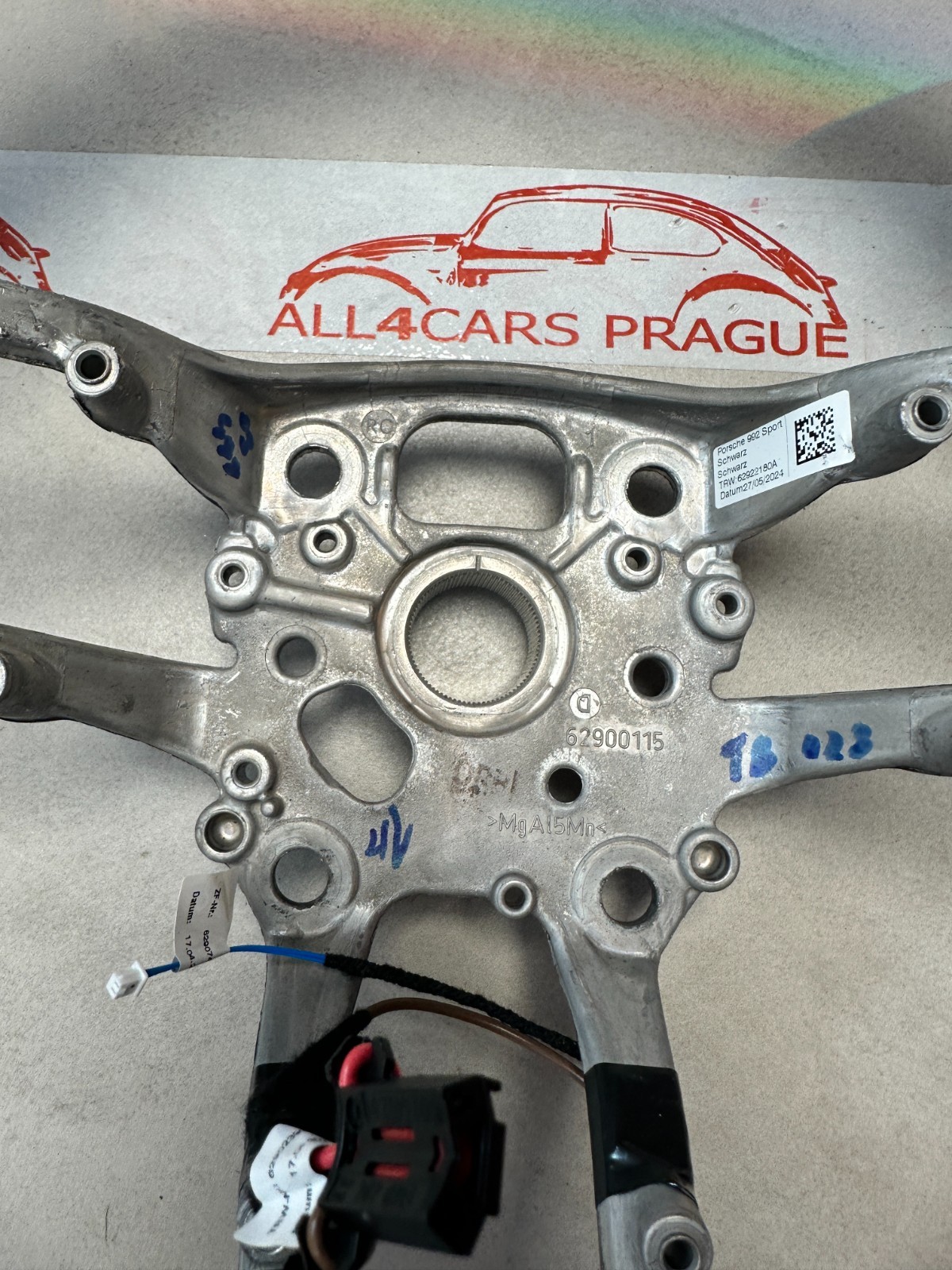 PORSCHE GTS TURBO LEERES RAHMEN LENKRAD BEHEIZT SCHWARZ (GRÜN) ALCANTARA LEDER - Obrázek 13