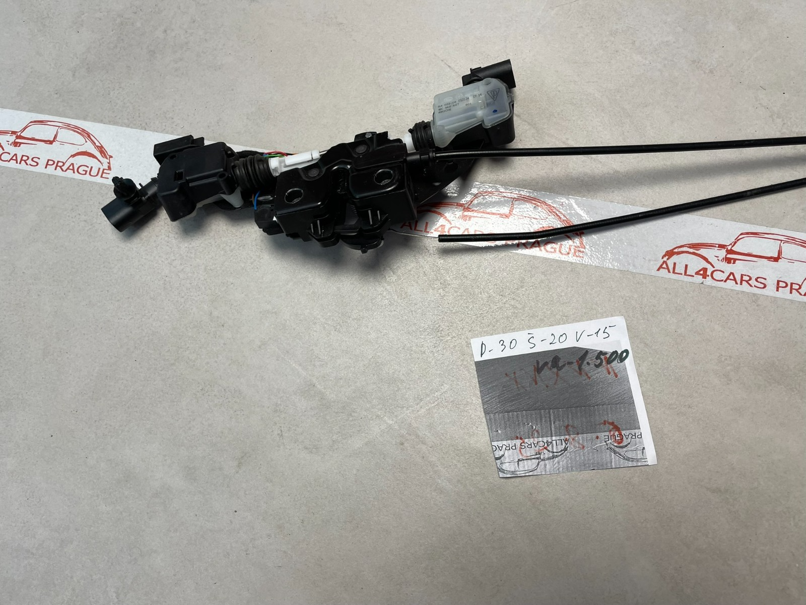 PORSCHE MACAN 95C VERSCHLUSS SCHLOSS MOTORHAUBE ABDECKUNG 95C823509E FAST NEU OE - Obrázek 19