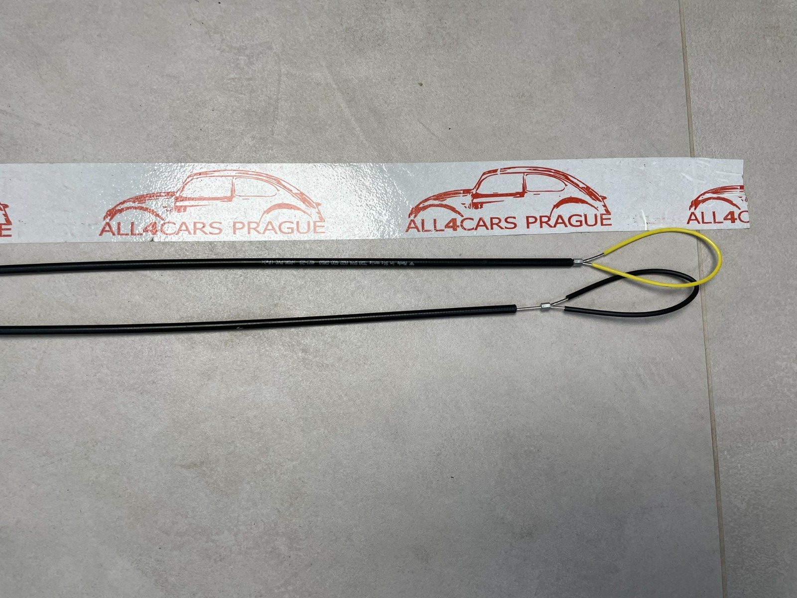 PORSCHE MACAN 95C VERSCHLUSS SCHLOSS MOTORHAUBE ABDECKUNG 95C823509E FAST NEU OE - Obrázek 5