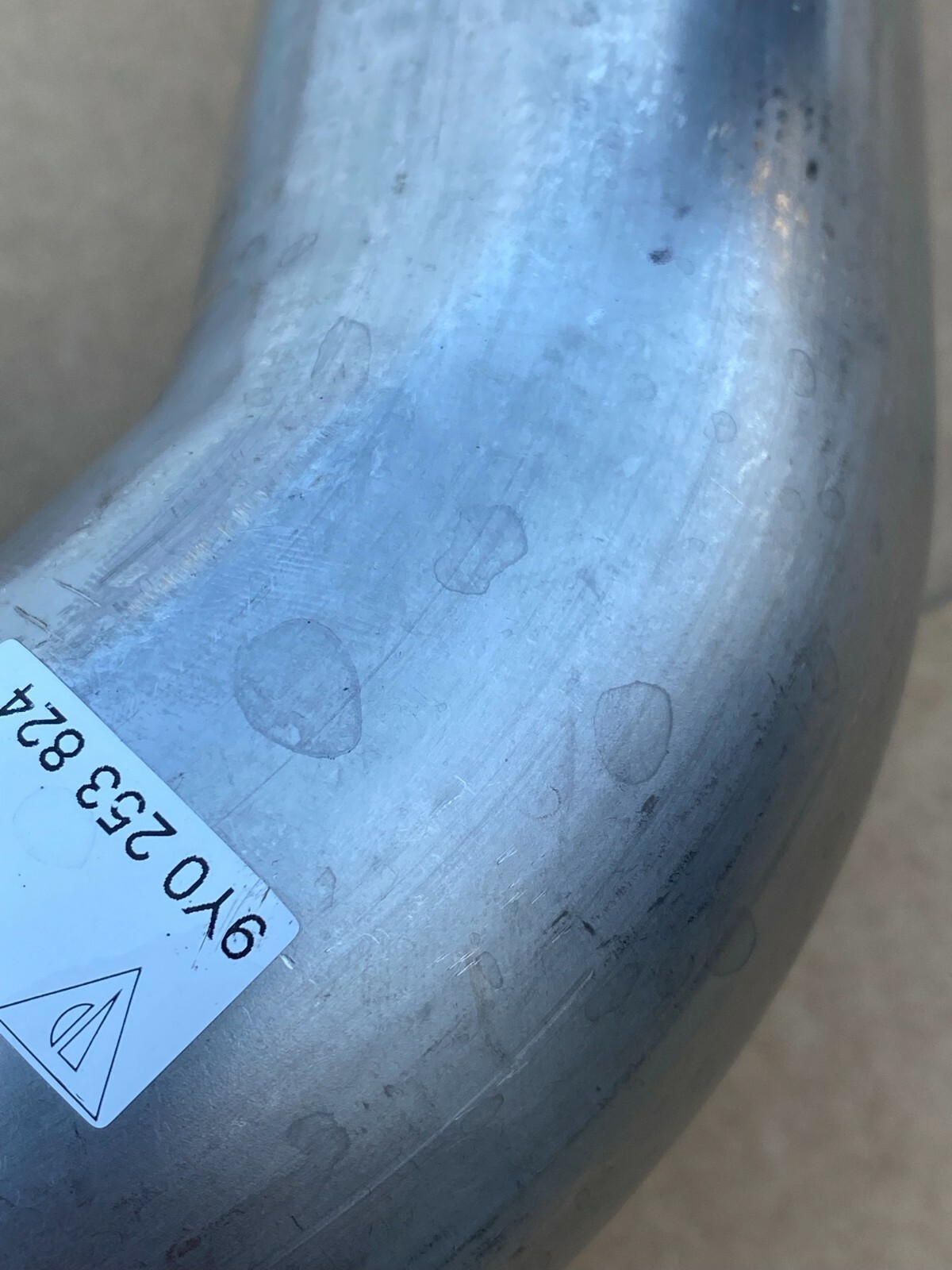 Porsche Cayenne Endrohre Auspuff Tips 9Y0 253 823 / 9Y0 253 824 ORIG. NEU - Obrázek 9