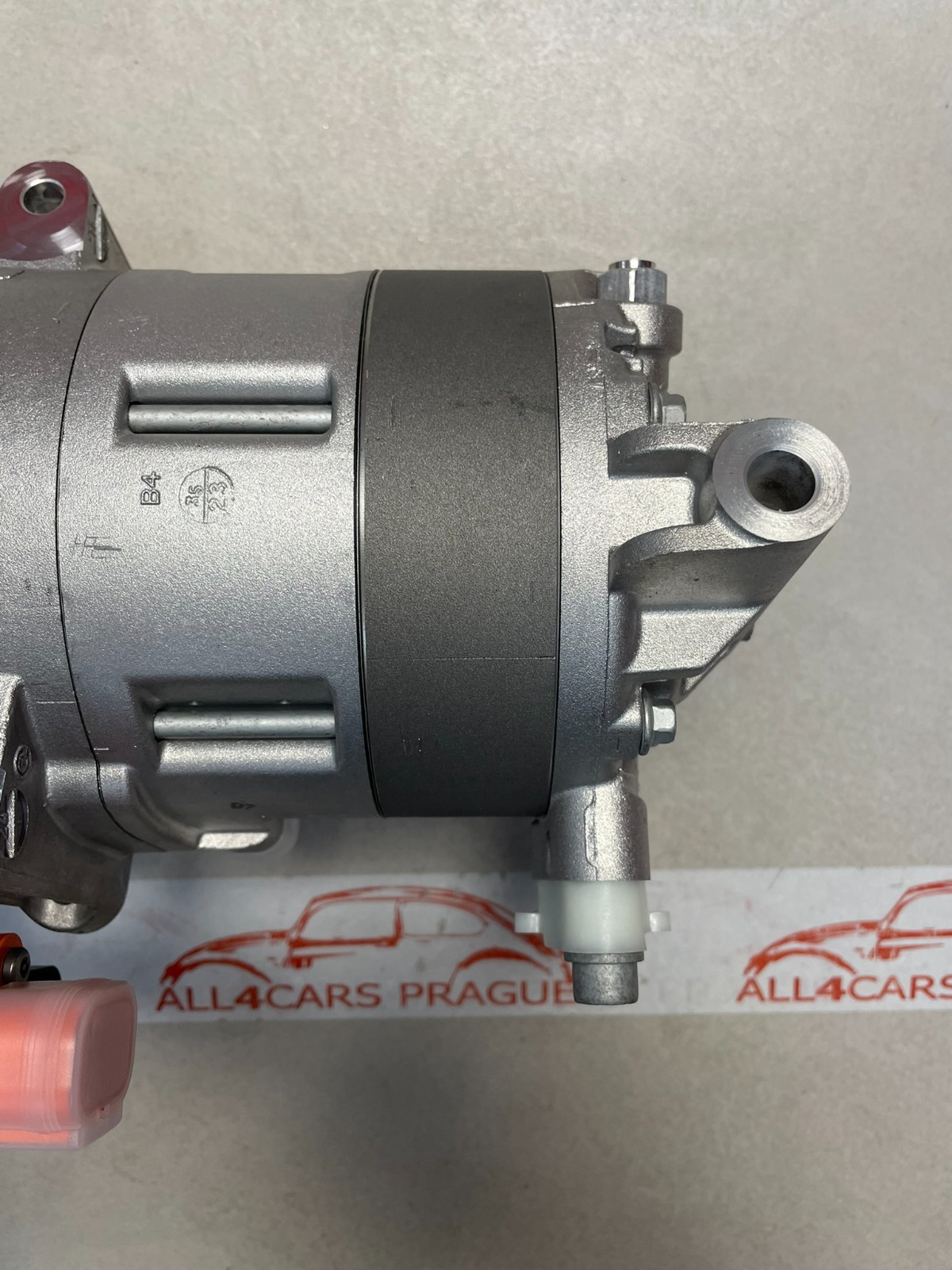 ŠKODA OCTAVIA KLIMAKOMPRESSOR HYBRID 5QE816803M ORIG. VW TEIL 5QE816803M NEU !! - Obrázek 12