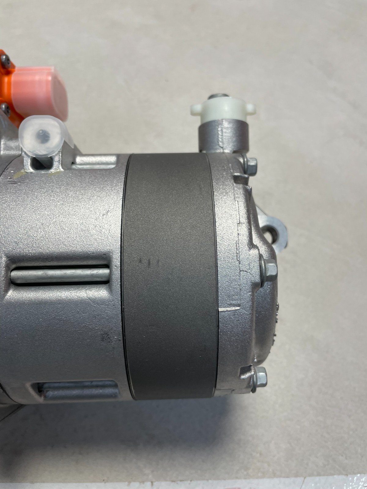 ŠKODA OCTAVIA KLIMAKOMPRESSOR HYBRID 5QE816803M ORIG. VW TEIL 5QE816803M NEU !! - Obrázek 8