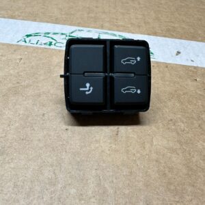 TOUAREG SCHALTER FÜR ELEKTRISCH ABKLAPPBARE ANHÄNGERKUPPLUNG 7P6959511H ORIG.