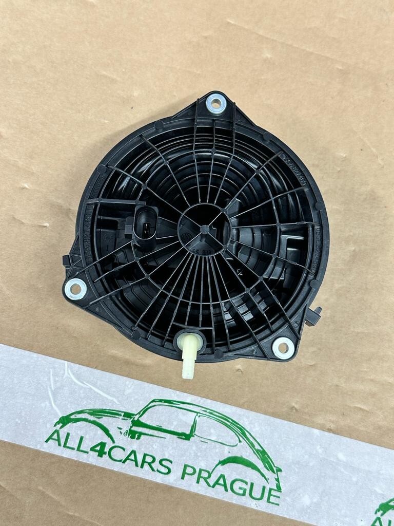 VOLKSWAGEN GOLF VARIANT HECKKLAPPENGRIFF 5G9827469D FAST NEU DEM. VOM TEST WAGEN - Obrázek 15