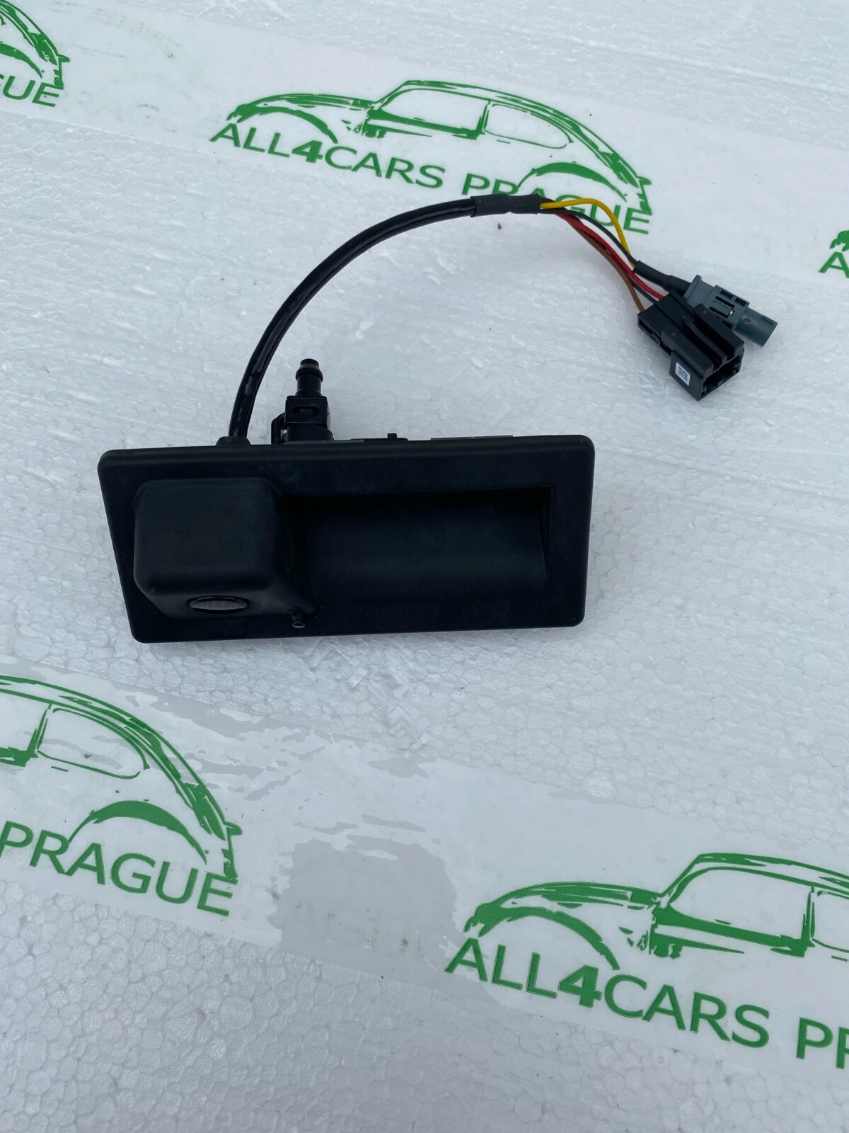 VOLKSWAGEN RÜCKFAHRKAMERA MIT HECKKLAPPENGRIFF VW TOURAN 5T 5TA827566B ORIG NEU