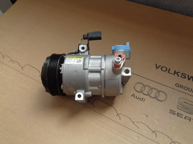 VOLKSWAGEN UP KLIMAKOMPRESSOR 1S0816803A ORIG.VW TEIL - NEU ! - FOTOS GUCKEN !!! - Obrázek 8