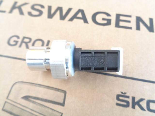 VW 5Q0959126B KLIMAANLAGE DRUCKSCHALTER !!ORIGINAL VW !!!TEIL 5Q0 959 126 B NEU - Obrázek 11