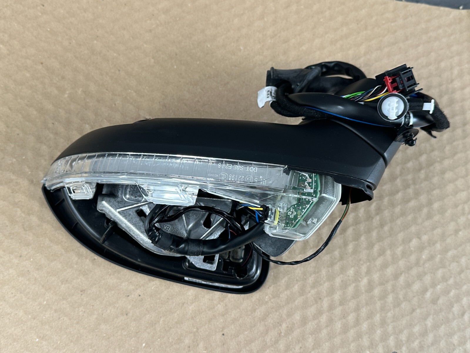 VW ARTEON AUßENSPIEGEL LINKS ELEKTRISCH + KAMERA UMFELDLICHT 3G8857501LJ OE! NEU - Obrázek 17