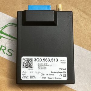 VW AUDI SKODA WEBASTO STANDHEIZUNG STEUERGERÄT TELESTART 3Q0963513 -A,B,C NEW OE